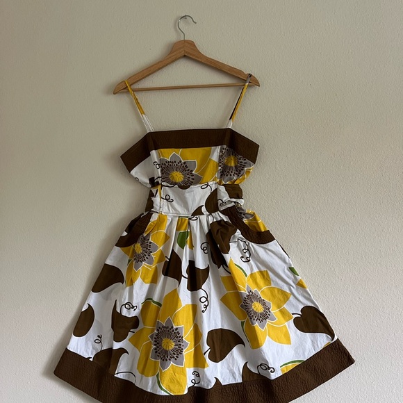 Floral Sundress with Yellow and Brown Accents - Picture 1 of 6